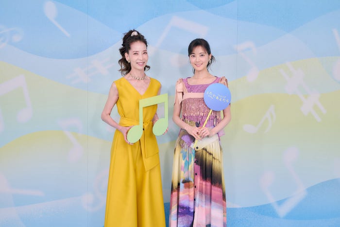 増田惠子、生田絵梨花(C)NHK