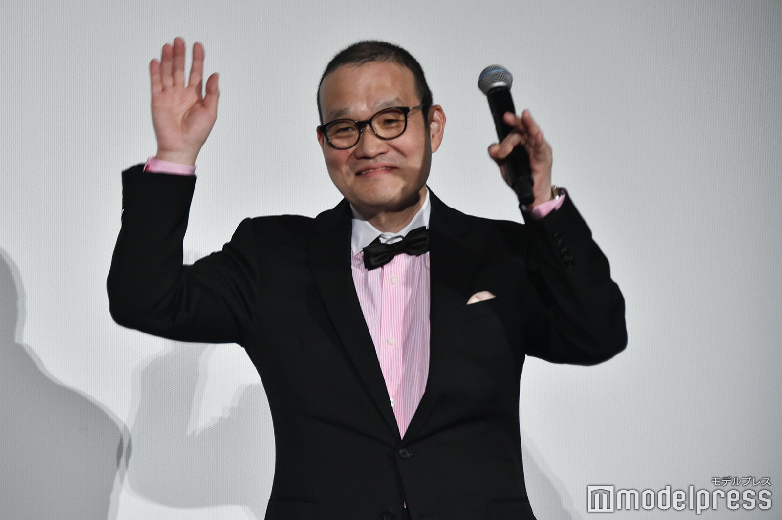 最もキュートに踊っていた中田秀夫監督（C）モデルプレス