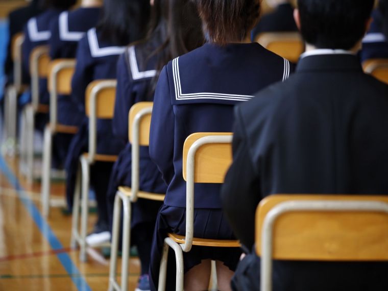 学生服のモデルチェンジが一段落 26年度は前年より大きく減少