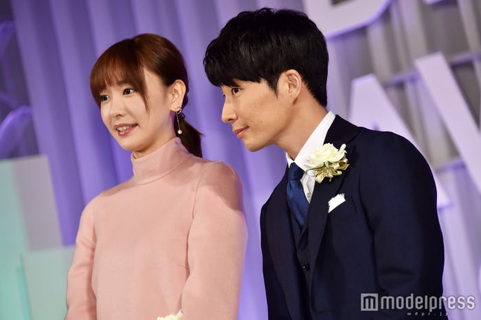 新垣結衣、星野源 (C)モデルプレス