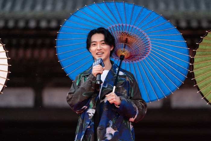 山崎賢人(C)2024映画「陰陽師0」製作委員会