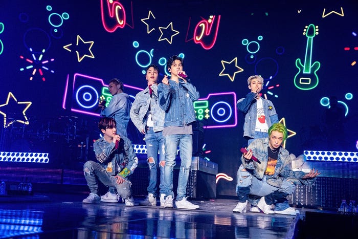iKON(提供写真)