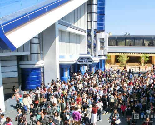 ディズニーランド新アトラクション、約240分待ちの大行列 グランドオープン初日