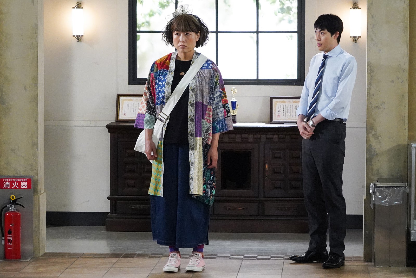 山崎静代、渡辺大知「それってパクリじゃないですか？」第9話より（C）日本テレビ