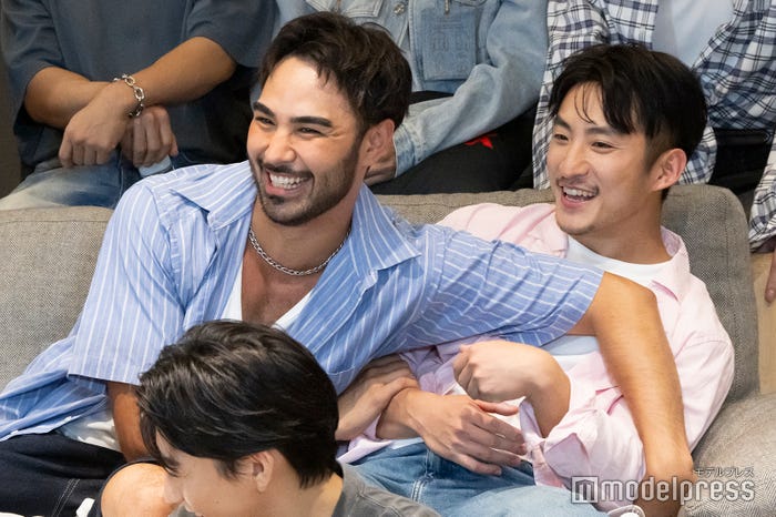 アラン、テホン(C)モデルプレス