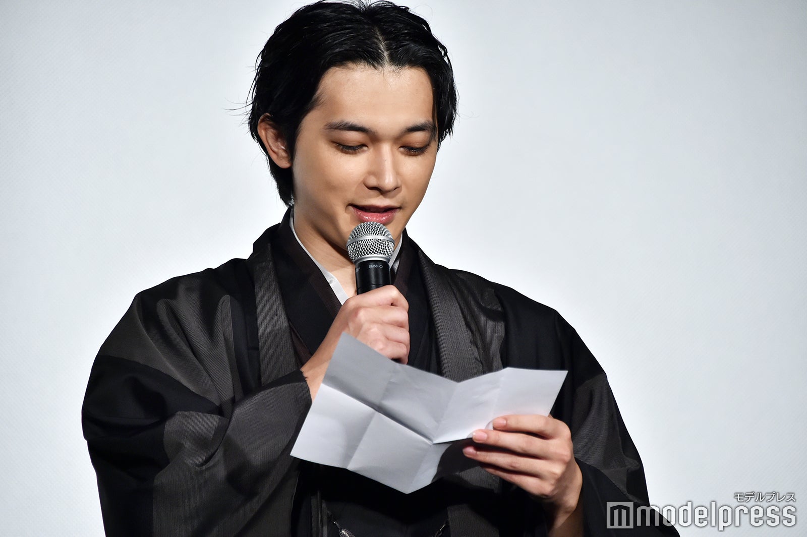 吉沢亮（C）モデルプレス