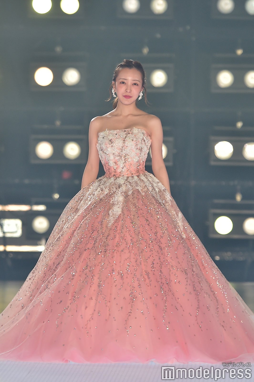 板野友美（C）モデルプレス