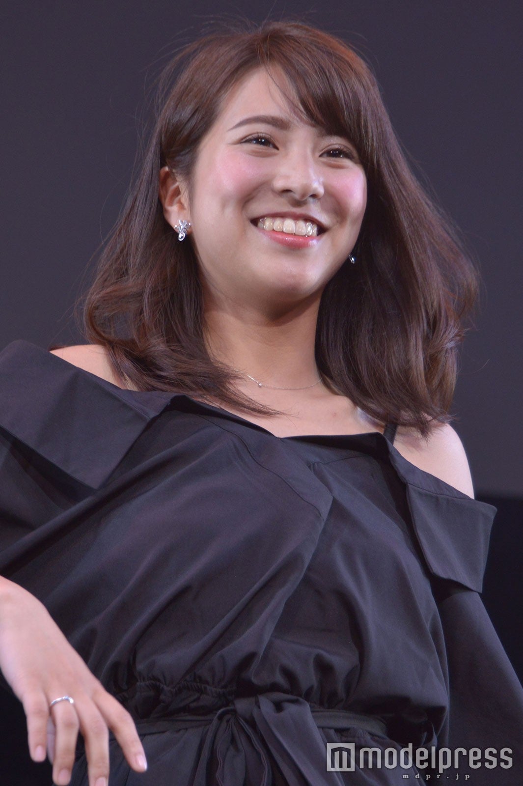 （C）モデルプレス