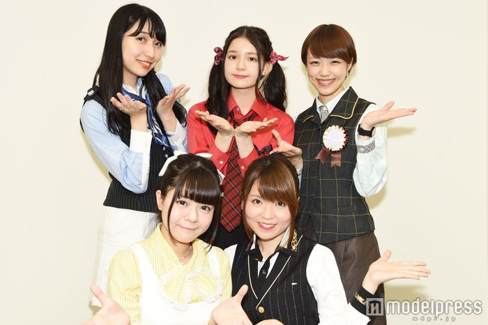 (左から)仙咲ふうか、小澤綾乃、詩島萌々、西條美里、小畑奈菜(C)モデルプレス