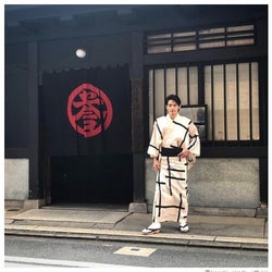 着物姿の岡田健史にファン興奮「爆イケ」「男前すぎ」の声