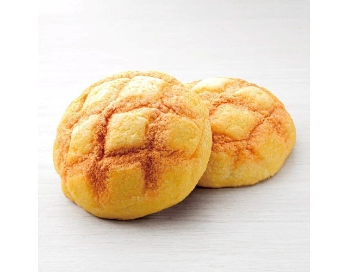 セブン-イレブン お店で焼いたふんわりメロンパン セブン-イレブンのお店で焼いたふんわりメロンパン