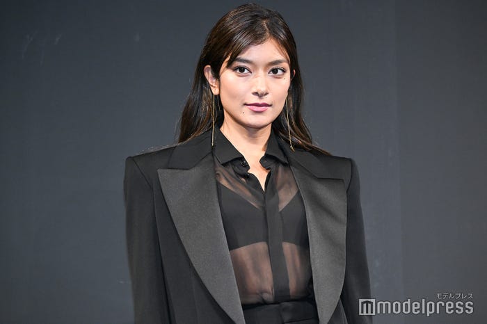 ローラ(C)モデルプレス