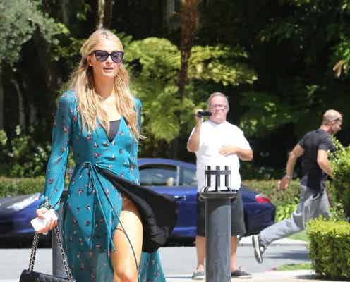 パリス・ヒルトン、パンチラより気になるむっちり太もも