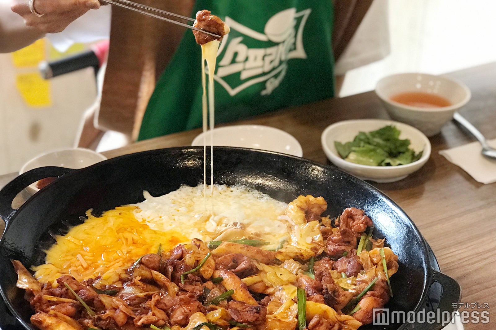 シンミギョン弘大タッカルビ 本店（C）モデルプレス