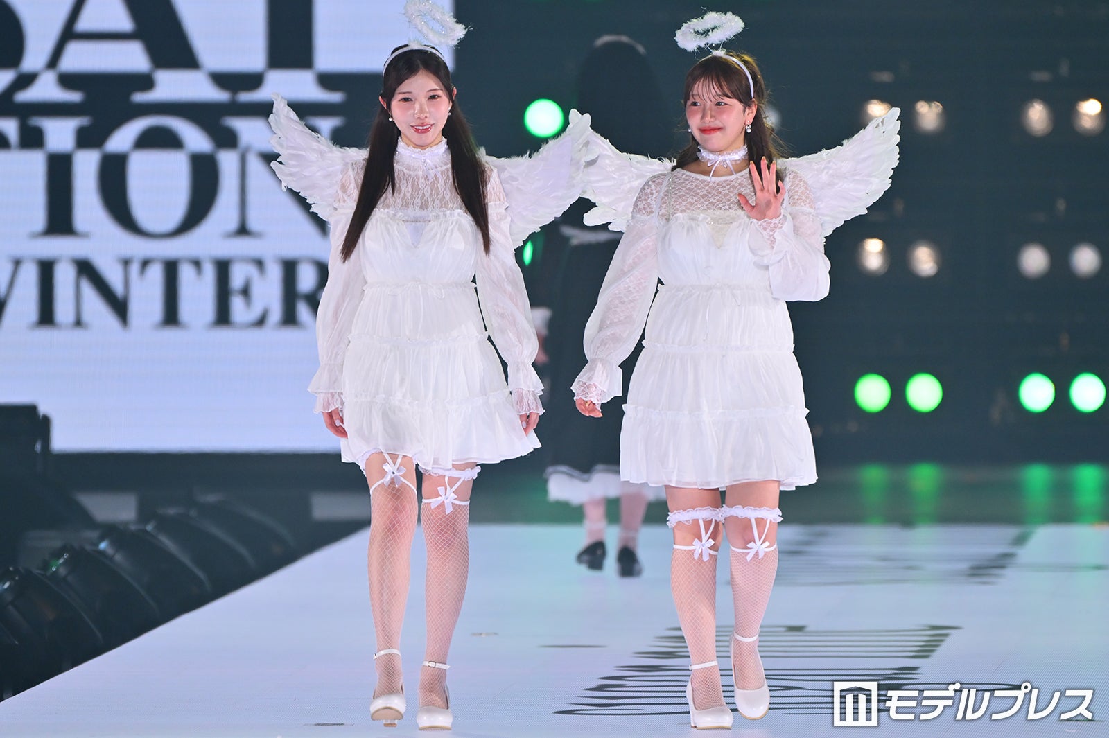 （C）モデルプレス