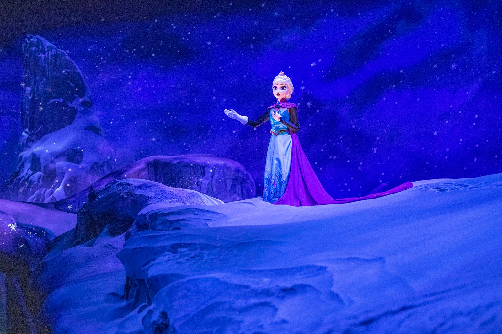 「フローズンキングダム」（C）Disney