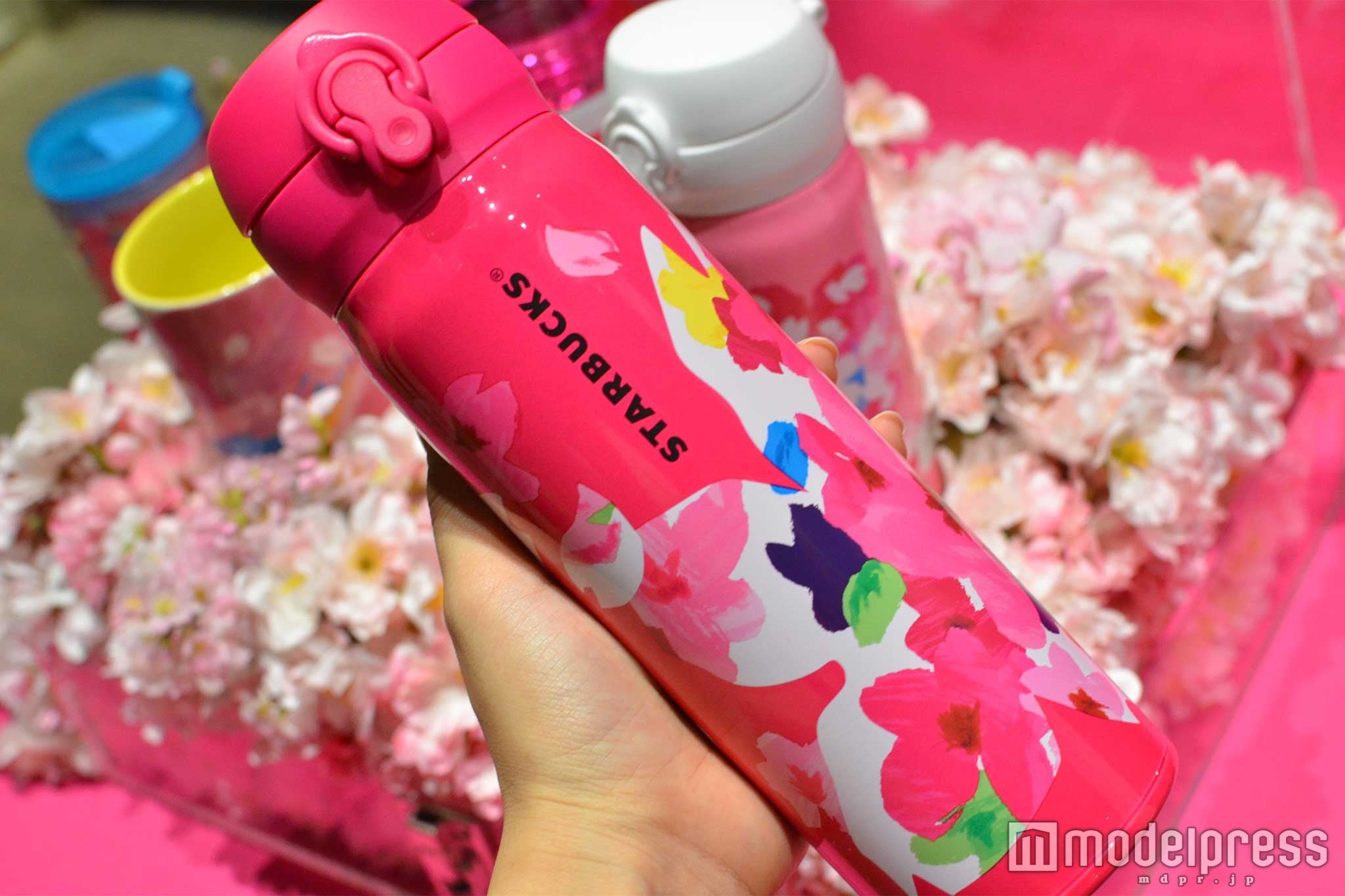 ステンレスボトル￥4400／「Cheery」シリーズ