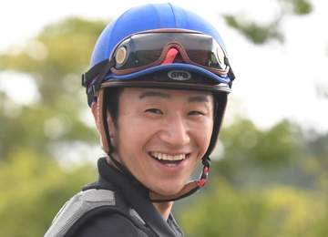週末お役立ち特注ジョッキー 菊沢一樹騎手