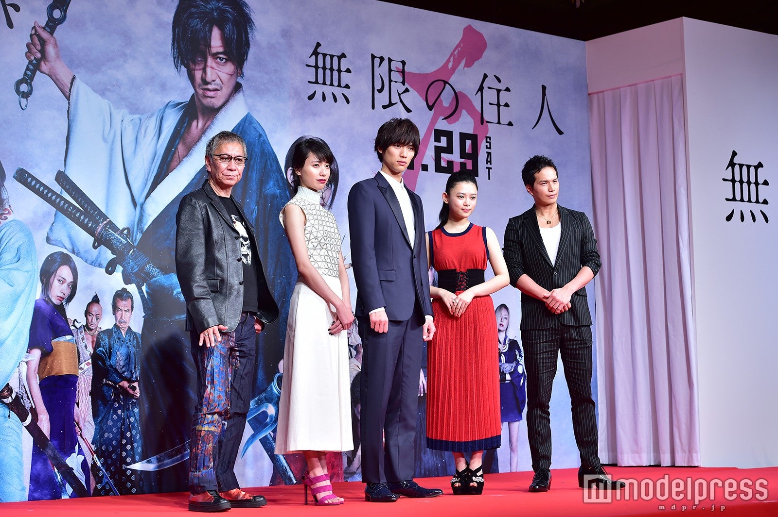 『無限の住人』完成報告記者会見／写真左から：三池崇史監督、戸田恵梨香、福士蒼汰、杉咲花、市原隼人（C）モデルプレス