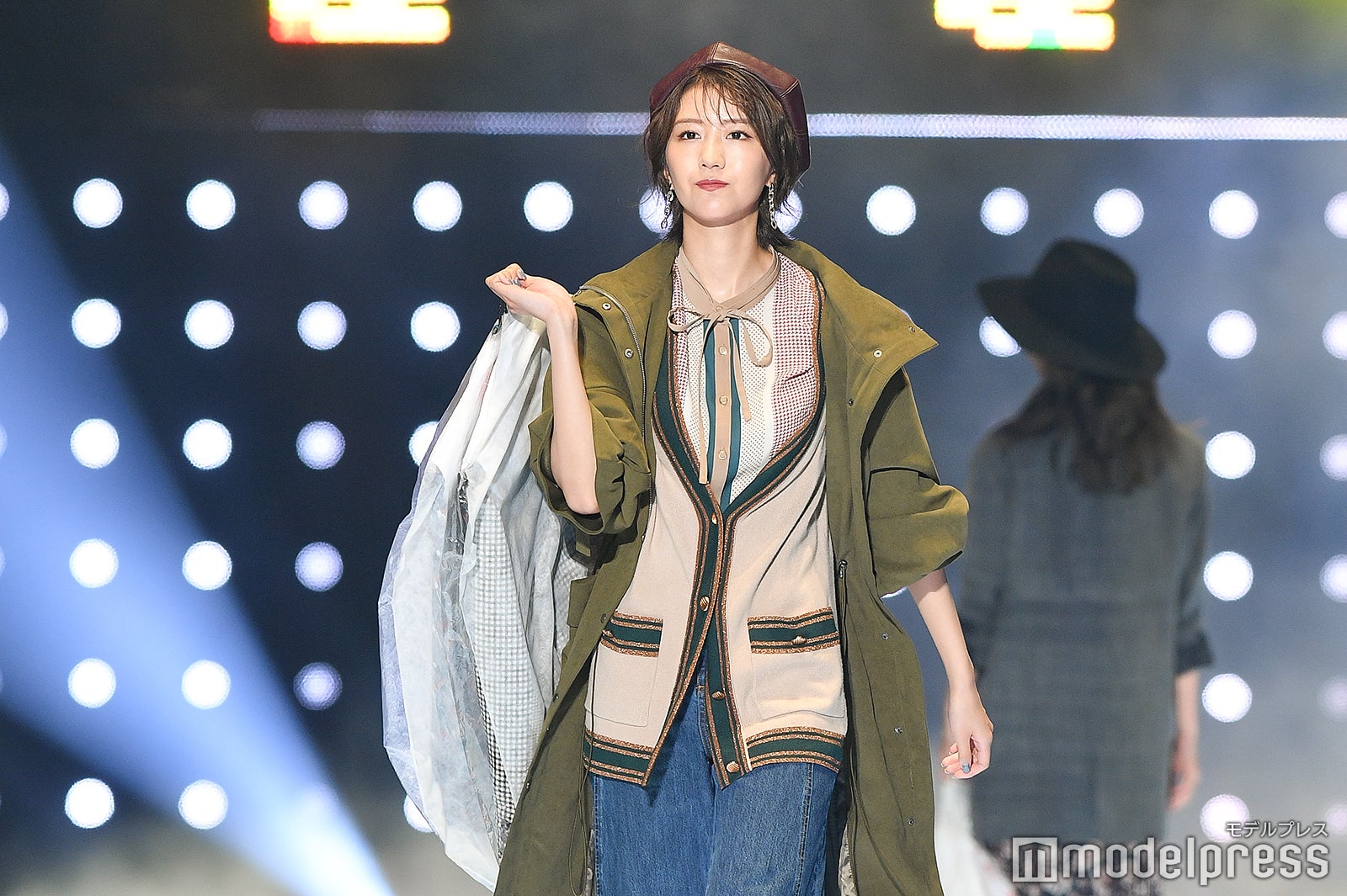 土生瑞穂（C）モデルプレス