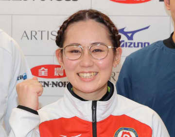 ロコ・ソラーレ新メンバーが決意表明 小穴桃里「全力で頑張らせていただきます」と投稿 フィフスで世界選手権参戦