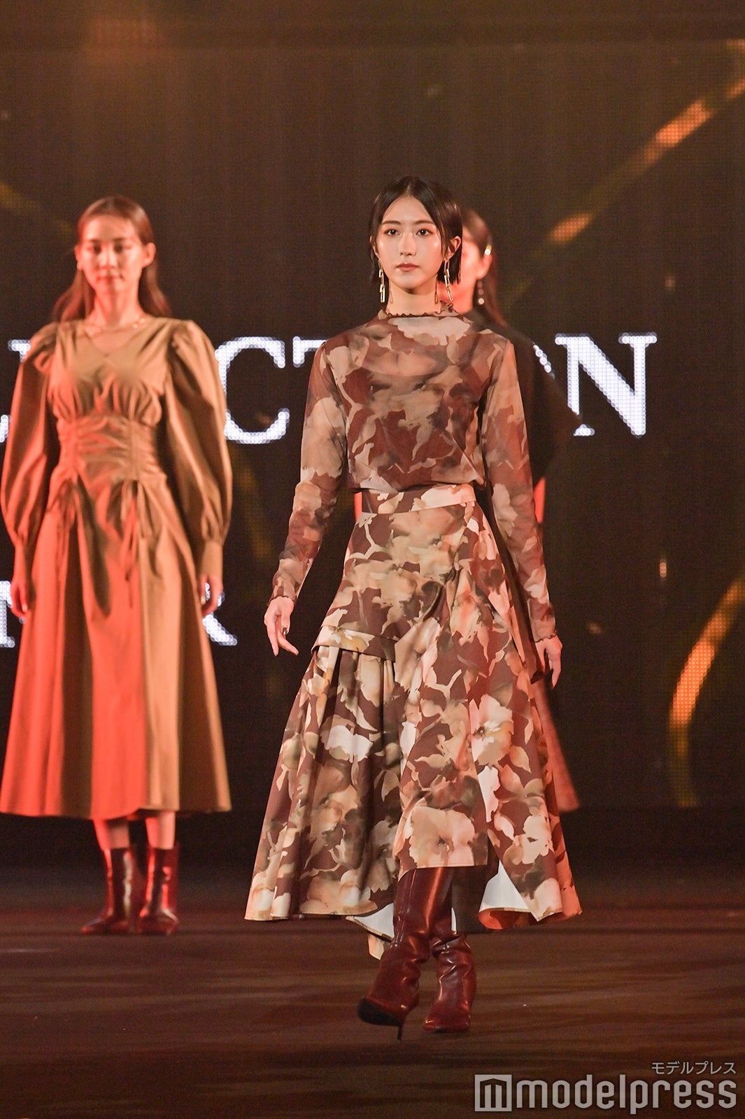 （C）モデルプレス