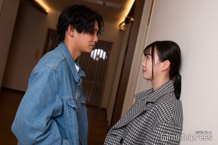 中村榛、三原羽衣(C)モデルプレス