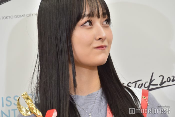 有賀怜香さん(C)モデルプレス