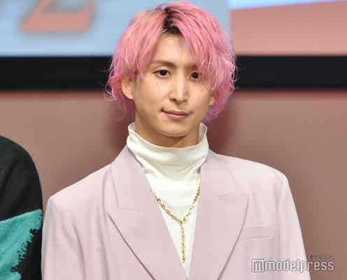 Snow Man佐久間大介、ラベンダースーツで登場「変化とかも見ていただけたら」