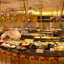 ディズニーアンバサダーホテル内レストラン「シェフ・ミッキー」