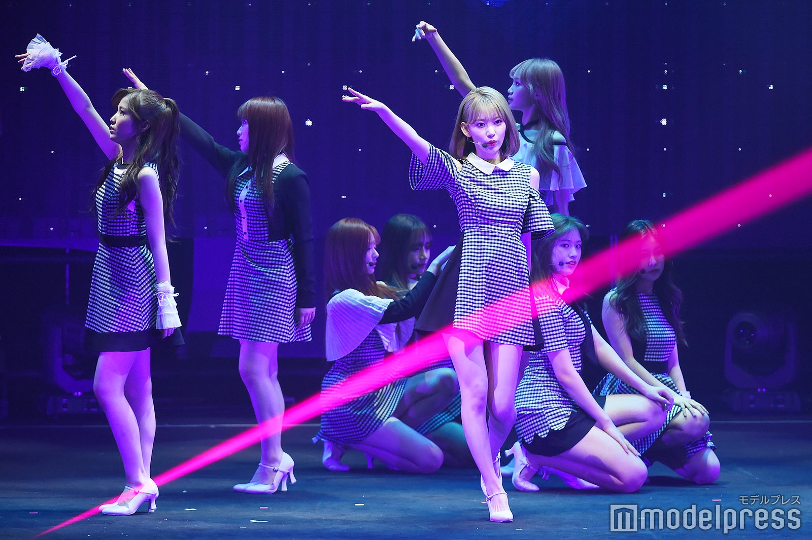 IZ*ONE （C）モデルプレス