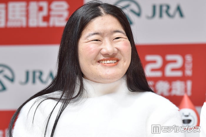 ガンバレルーヤよしこ 美人チーママ時代 9年前の履歴書写真に 別人みたい びっくり の声 モデルプレス