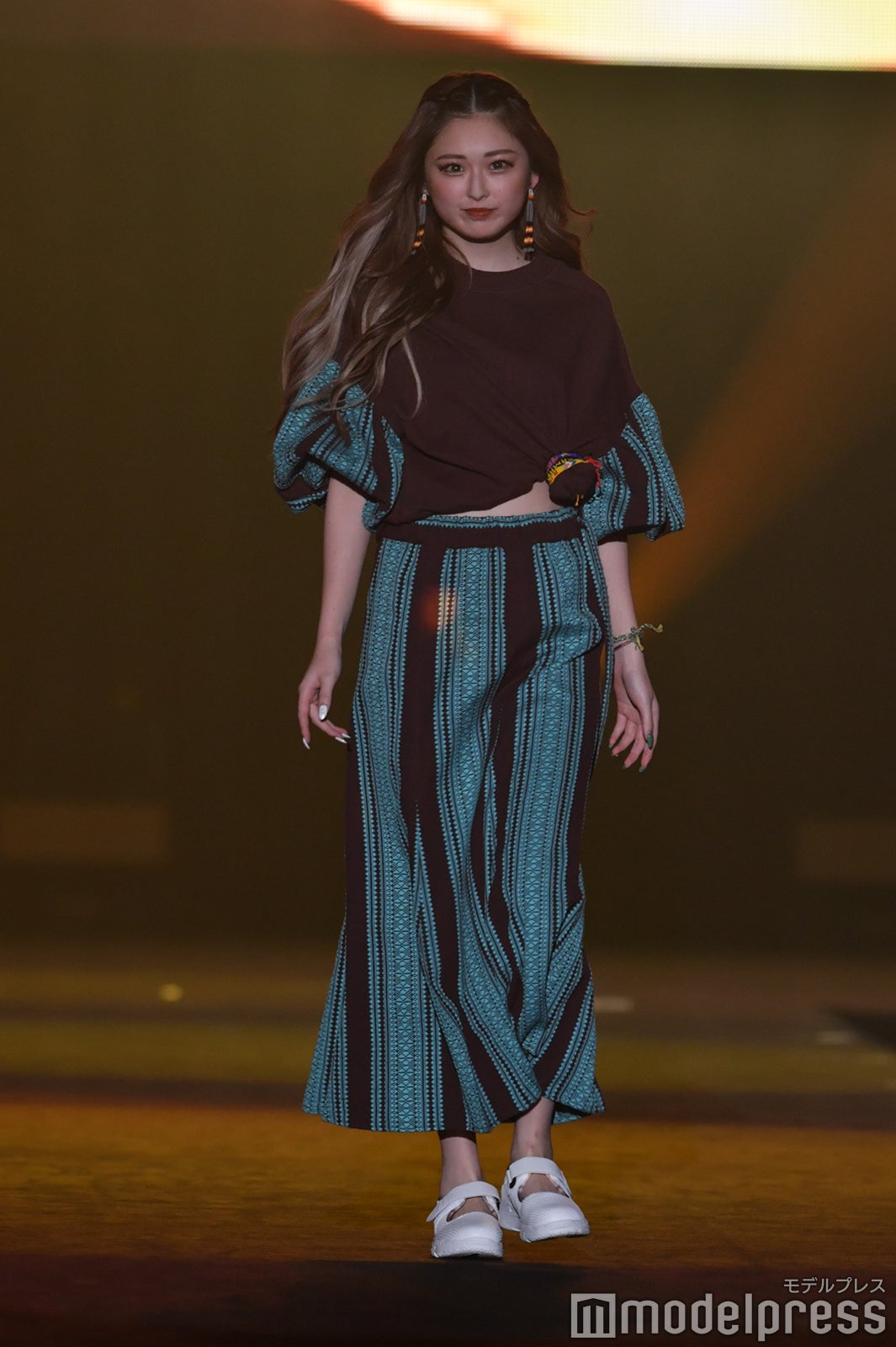 （C）モデルプレス