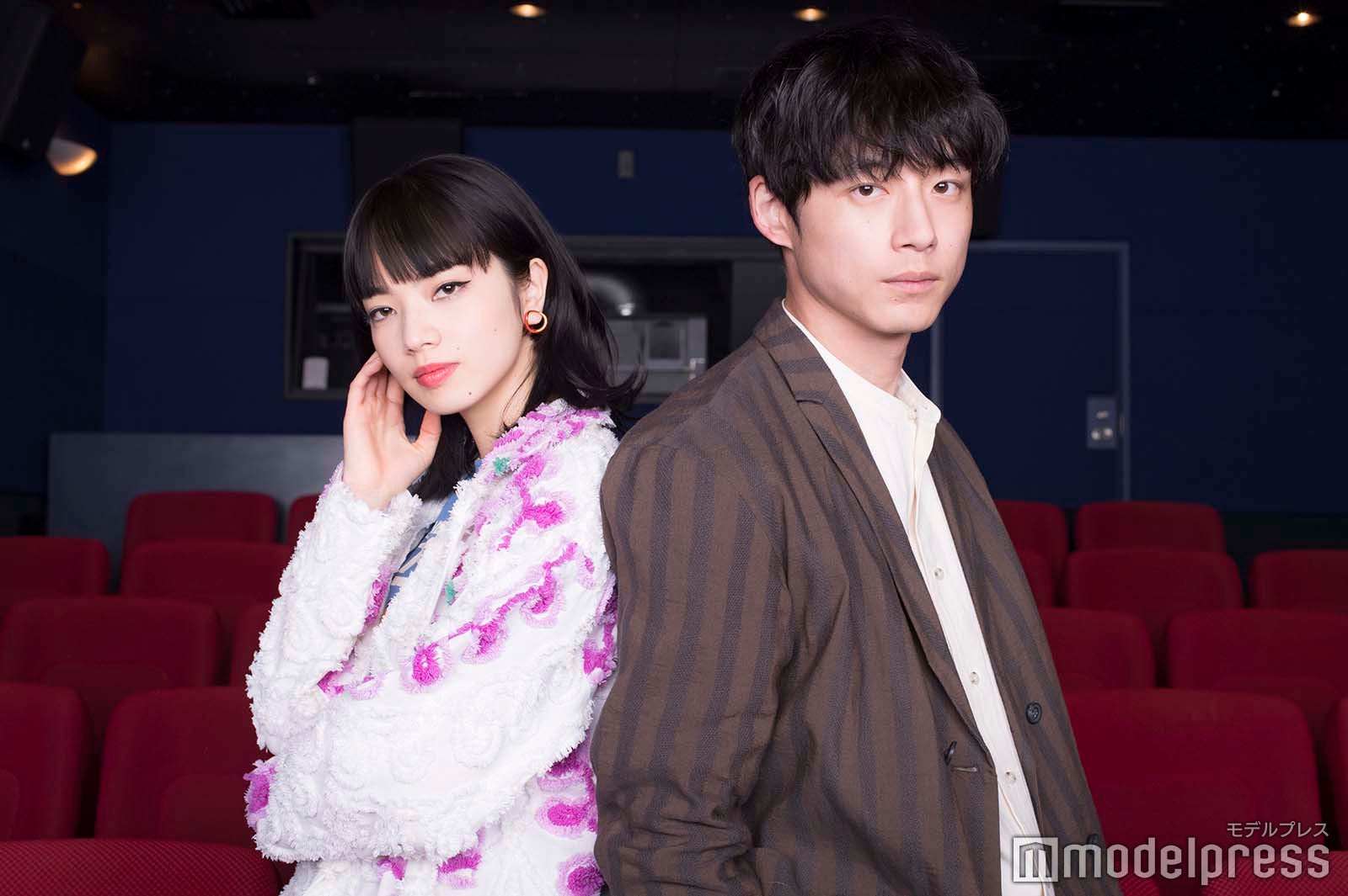 小松菜奈、坂口健太郎 （C）モデルプレス