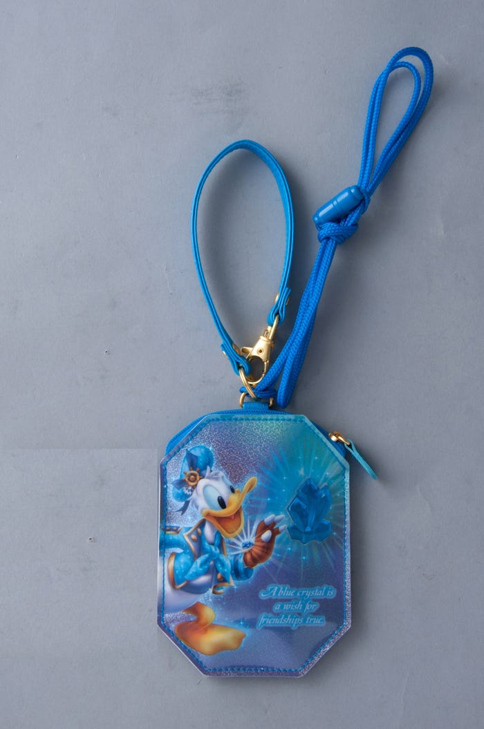 パスケース¥1600(C)Disney