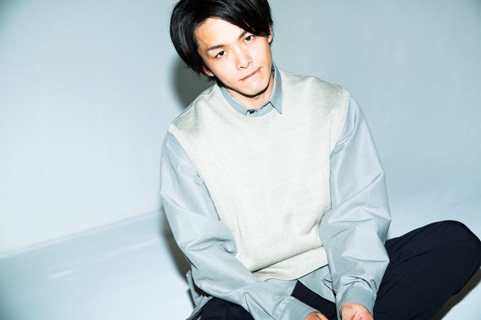 中村倫也/「CREA」6・7月号/撮影:南阿沙美(提供写真)