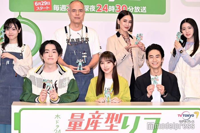 (上段左から)石田悠佳、田中要次、藤井夏恋、天川れみ(下段左から)望月歩、与田祐希、前田旺志郎(C)モデルプレス