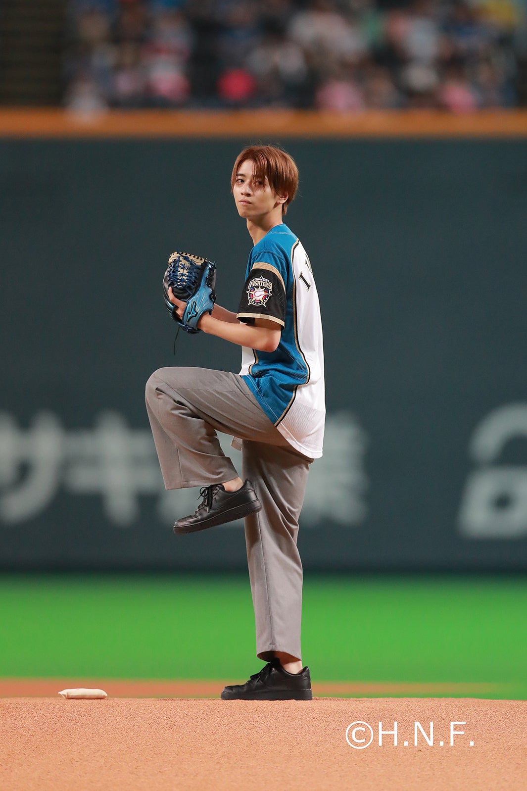 飯島寛騎（C）H.N.F.