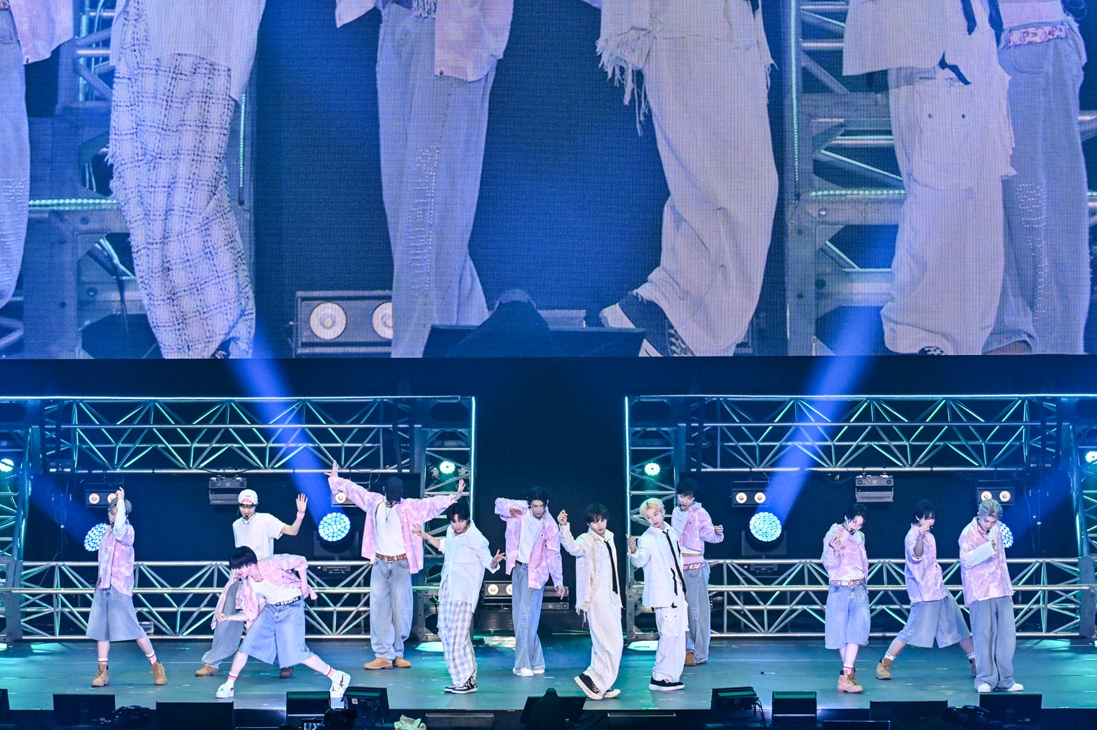 &TEAM、FANTASTICS（C）ハタサトシ／高田梓／ヨシモリユウナ