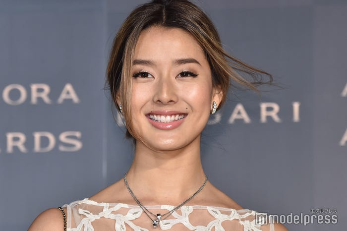 すみれ(C)モデルプレス