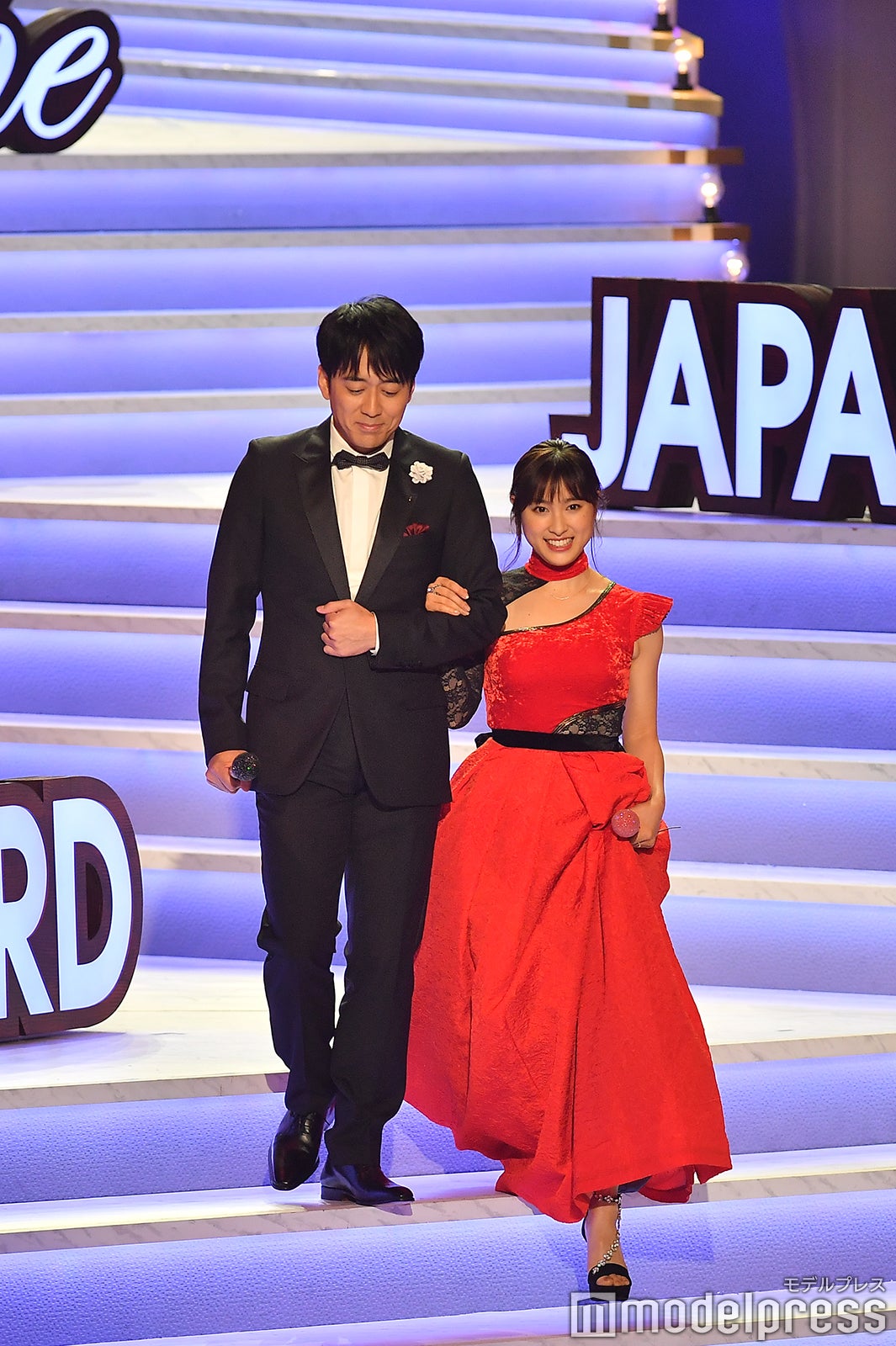 安住紳一郎アナ、土屋太鳳 （C）モデルプレス
