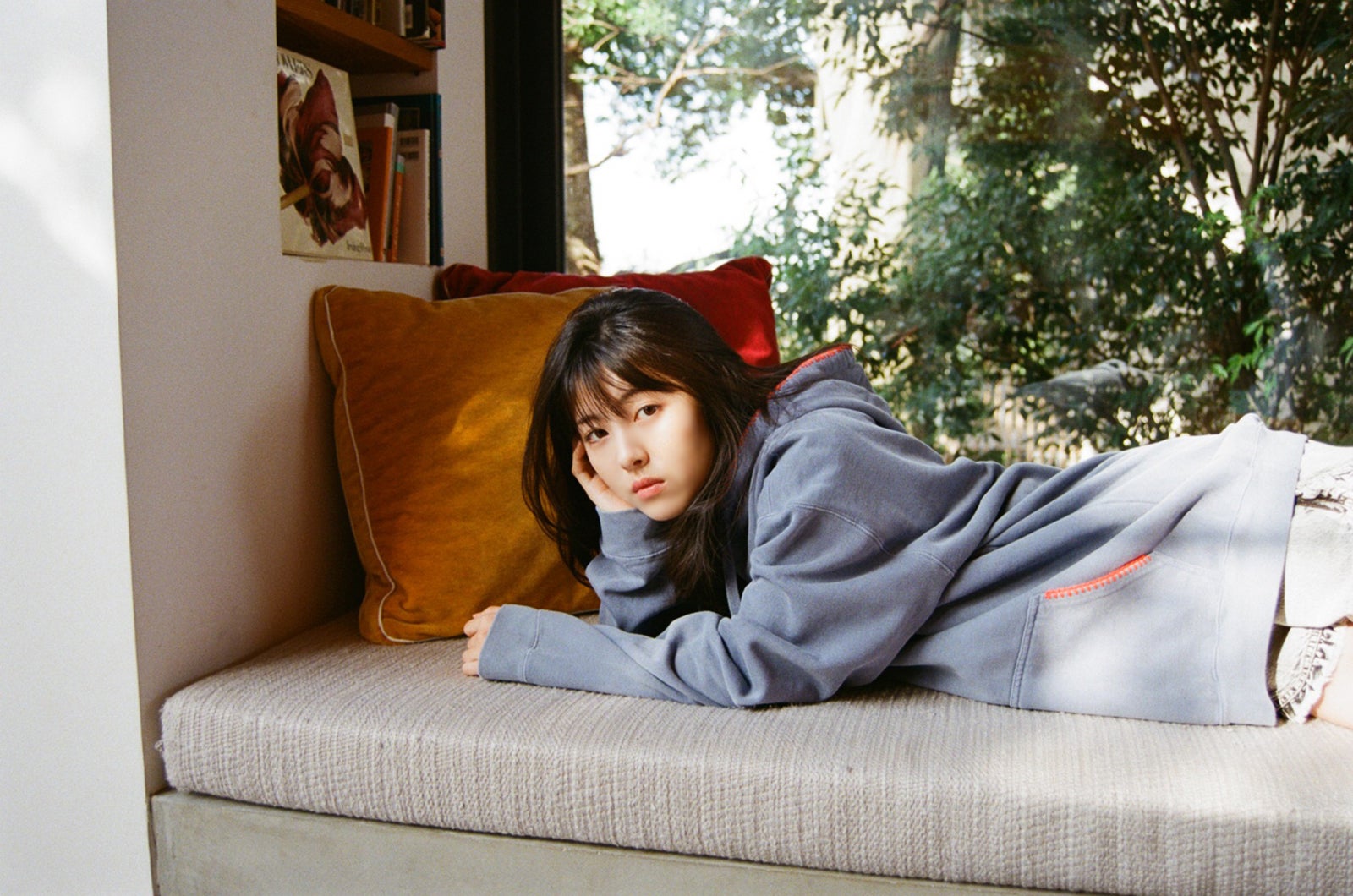 浜辺美波（画像提供：KADOKAWA）