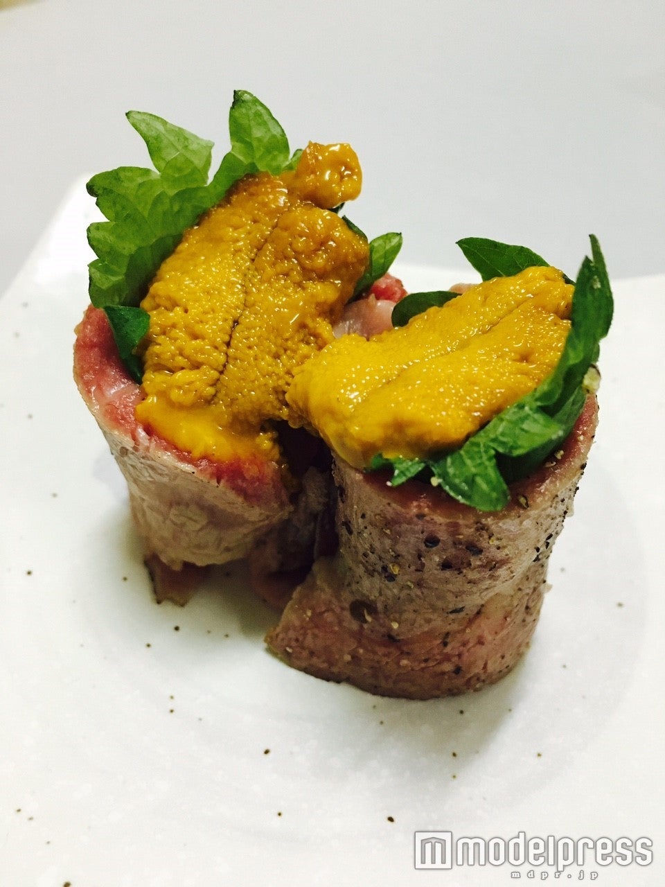 肉天国、メニュー：「うにく」／画像提供：プロキューブ／画像提供：プロキューブ