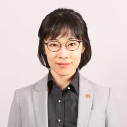 「あなたの番です」で注目!山田真歩が月9に初出演