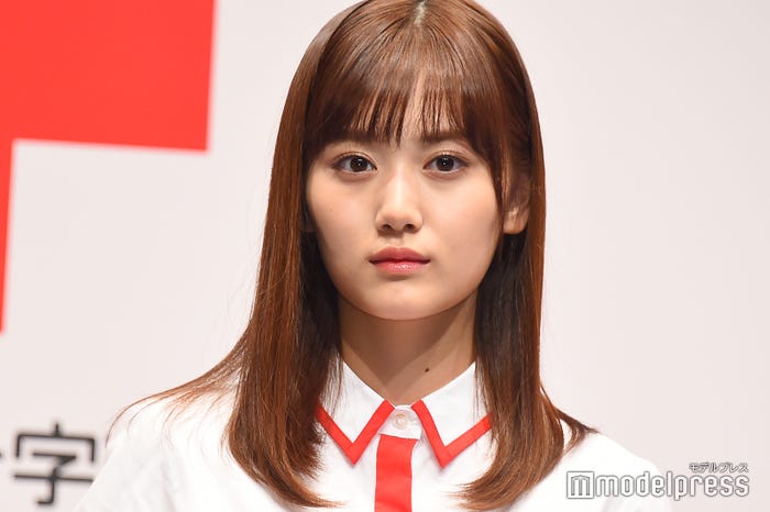 イメチェン後茶髪の山下美月 (C)モデルプレス