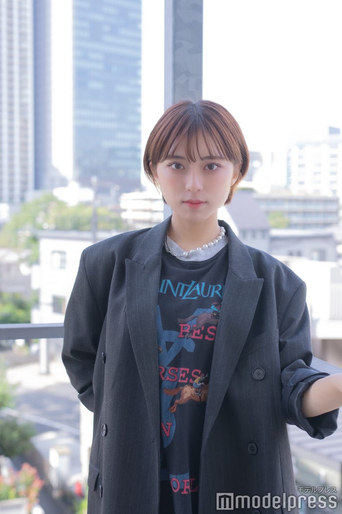 小西莉々栞さん(C)モデルプレス