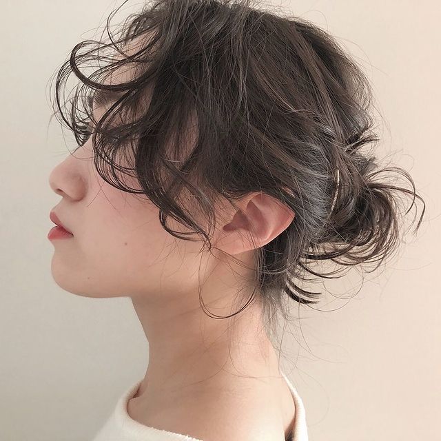 結婚式 前髪なし ボブの髪型特集 簡単アレンジで出来る大人のお呼ばれスタイル モデルプレス