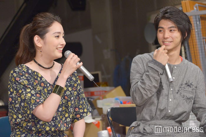 早見あかり、村上虹郎 (C)モデルプレス