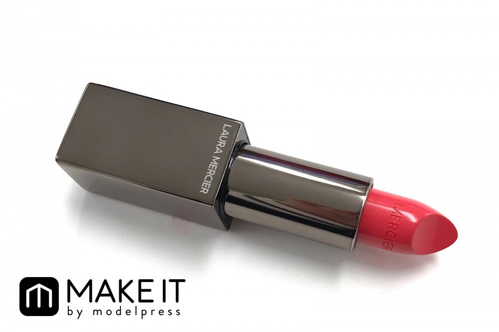 LAURA MERCIER／ルージュ エッセンシャル シルキー クリーム リップスティック／22／3,600円（税抜） (C)メイクイット