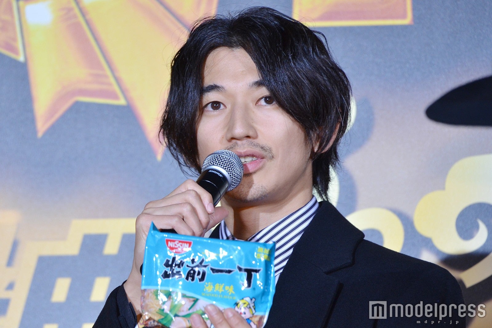 生田斗真、1人の女性ファンに“極上対応”600人悲鳴